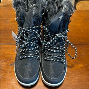 Chooka Black Quilted Winter Boots